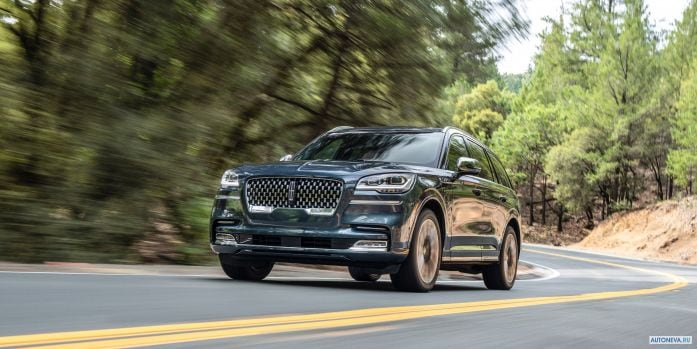 2020 Lincoln Aviator Grand Touring - фотография 7 из 40