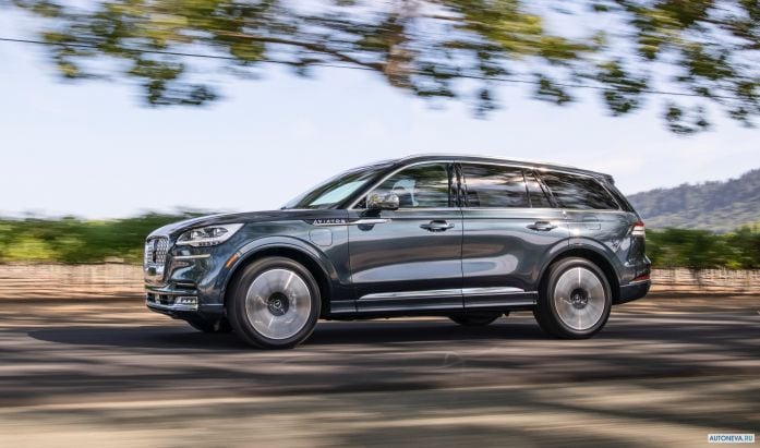 2020 Lincoln Aviator Grand Touring - фотография 14 из 40