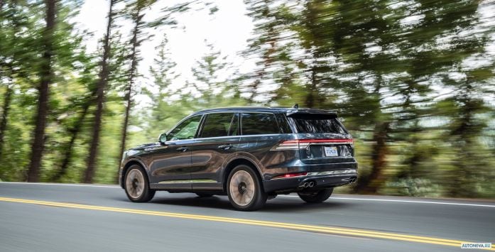 2020 Lincoln Aviator Grand Touring - фотография 26 из 40