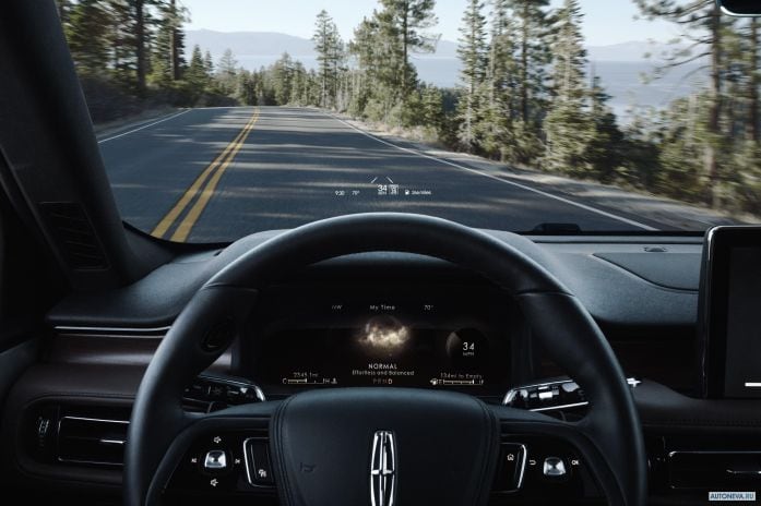 2020 Lincoln Aviator Grand Touring - фотография 29 из 40