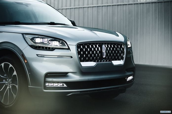 2020 Lincoln Aviator Grand Touring - фотография 39 из 40