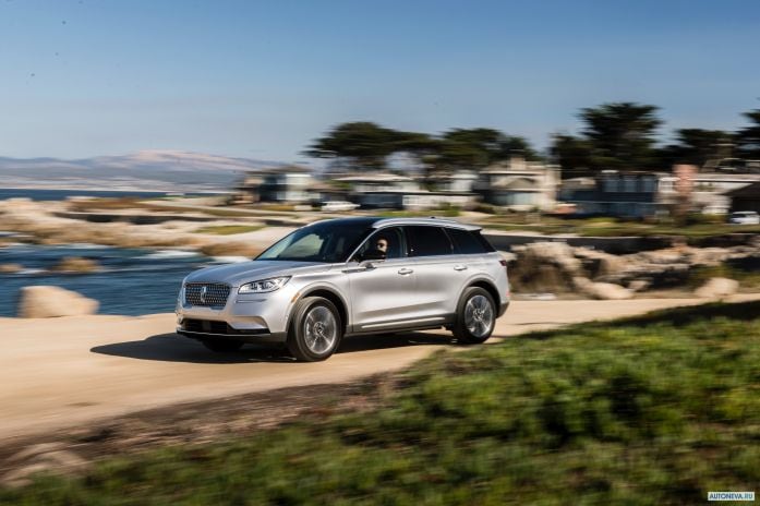 2020 Lincoln Corsair - фотография 6 из 40