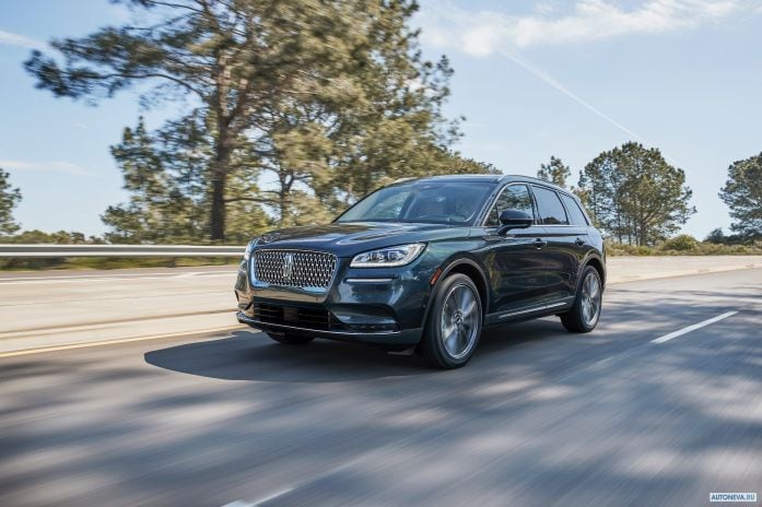 2020 Lincoln Corsair - фотография 8 из 40