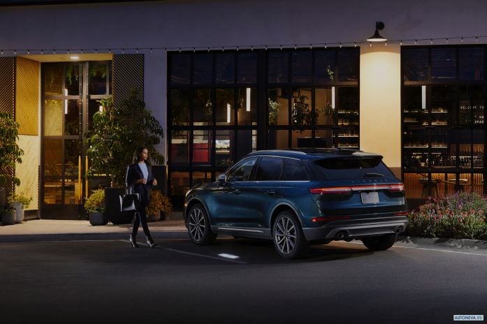 2020 Lincoln Corsair - фотография 18 из 40