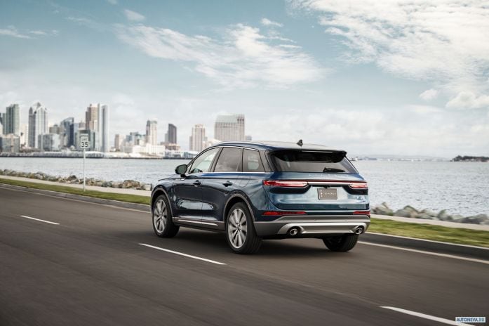 2020 Lincoln Corsair - фотография 19 из 40