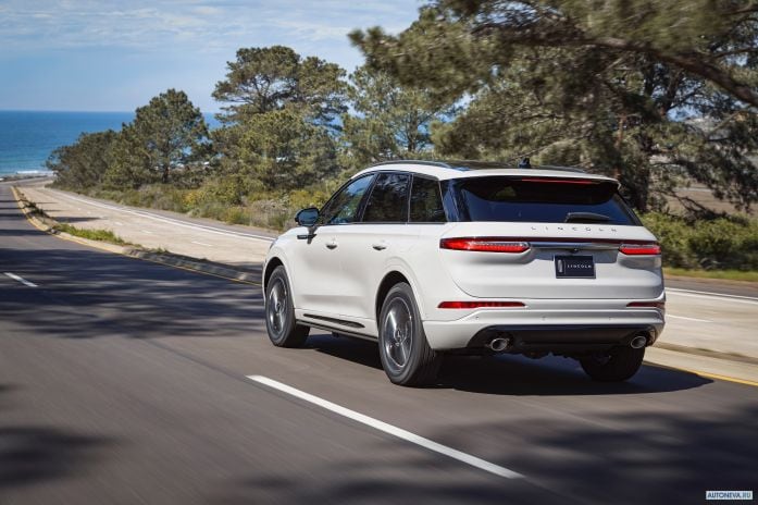 2020 Lincoln Corsair - фотография 23 из 40