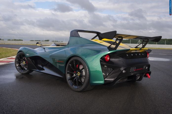 2016 Lotus 3 Eleven - фотография 2 из 5