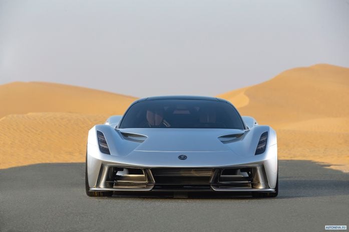 2020 Lotus Evija - фотография 3 из 32