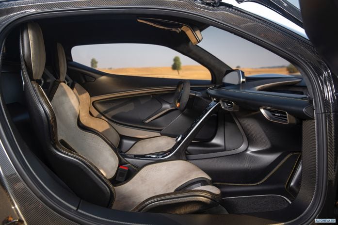 2020 Lotus Evija - фотография 20 из 32