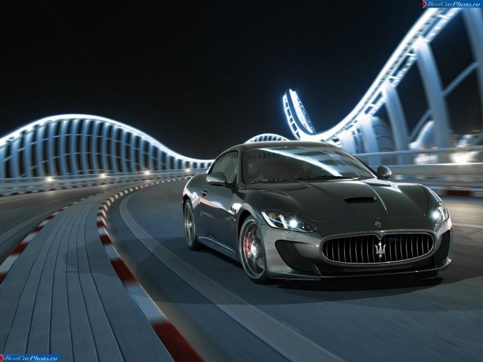 2013 Maserati Granturismo MC Stradale - фотография 1 из 110