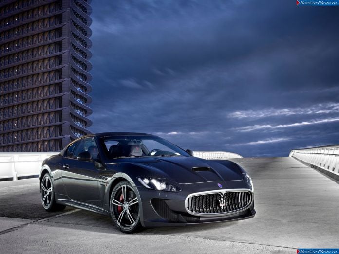 2013 Maserati Granturismo MC Stradale - фотография 2 из 110