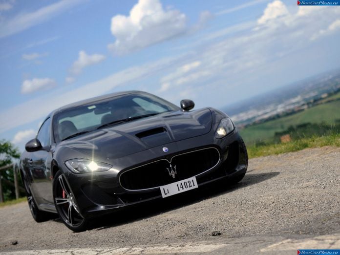 2013 Maserati Granturismo MC Stradale - фотография 22 из 110
