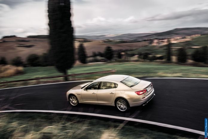 2013 Maserati Quattroporte - фотография 8 из 45