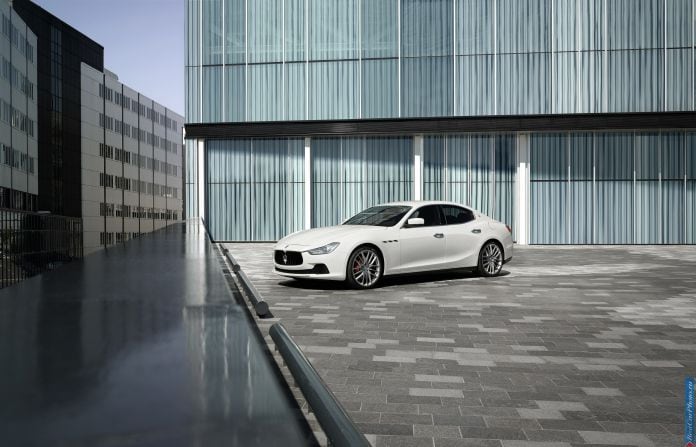 2014 Maserati Ghibli - фотография 52 из 164