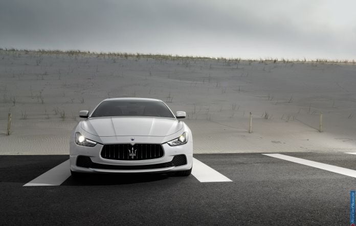 2014 Maserati Ghibli - фотография 55 из 164