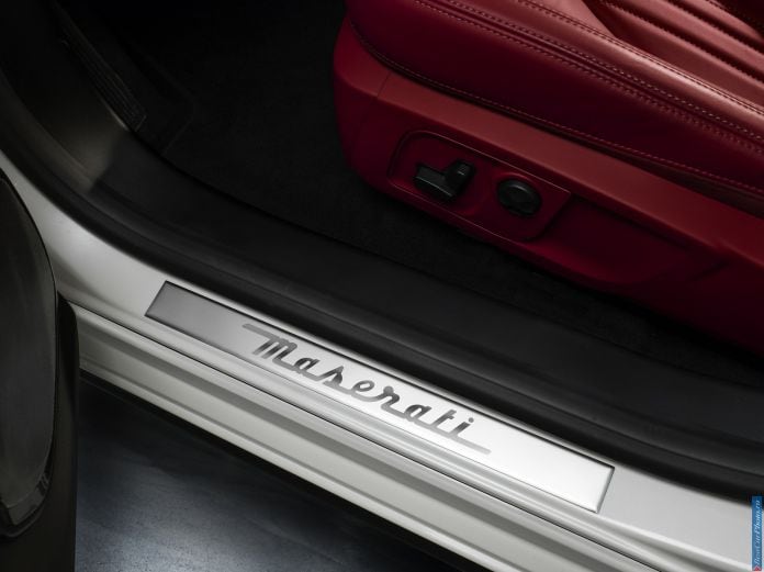 2014 Maserati Ghibli - фотография 132 из 164