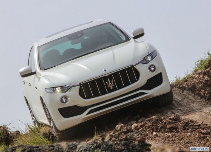2017 Maserati Levante - фотография 16 из 115