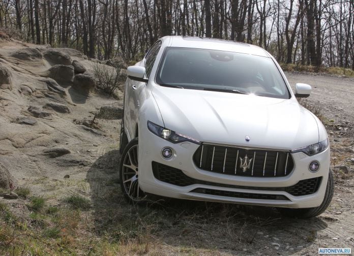 2017 Maserati Levante - фотография 39 из 115