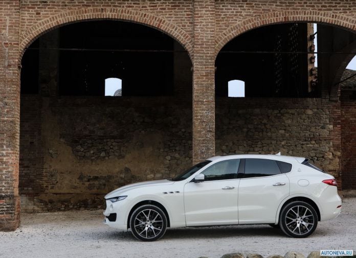2017 Maserati Levante - фотография 45 из 115