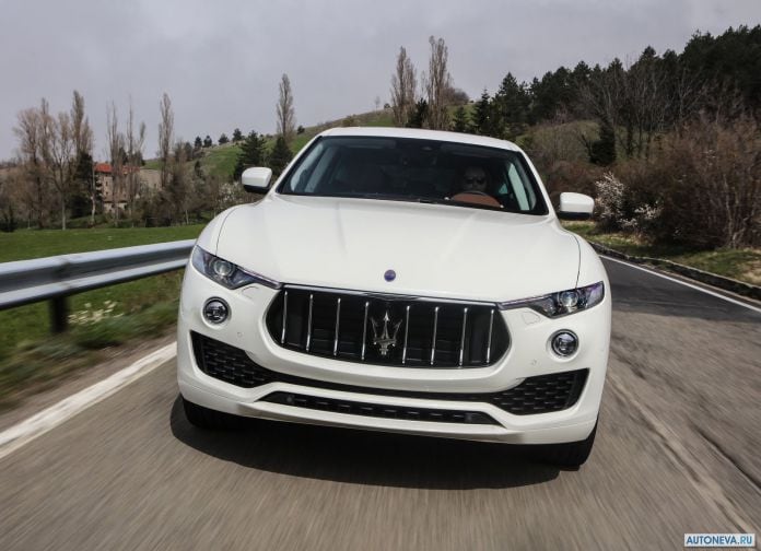 2017 Maserati Levante - фотография 61 из 115