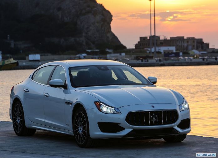 2017 Maserati Quattroporte - фотография 13 из 79