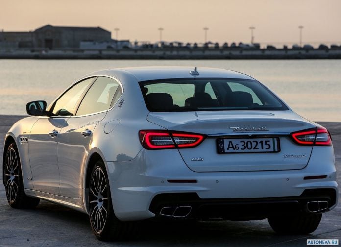 2017 Maserati Quattroporte - фотография 31 из 79 2017 Maserati Quattroporte - фотография 31 из 79