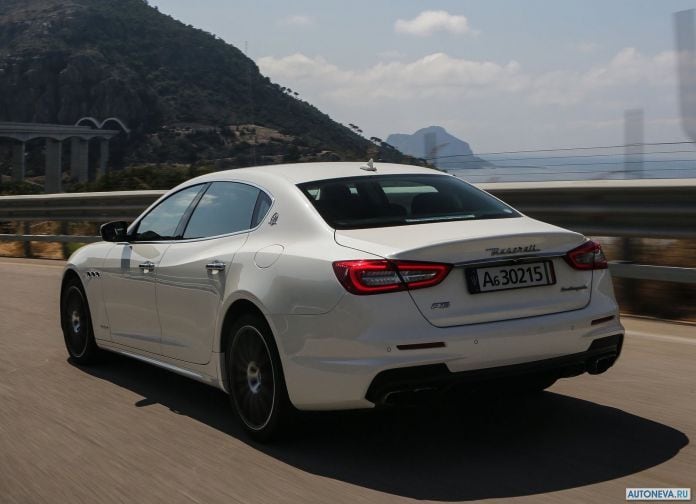 2017 Maserati Quattroporte - фотография 34 из 79