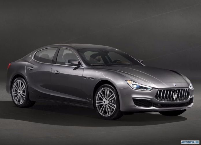 2018 Maserati Ghibli Granlusso - фотография 1 из 4