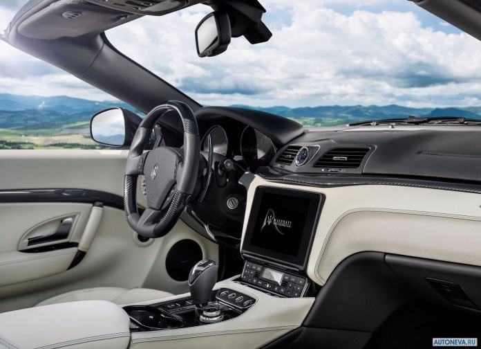 2018 Maserati GranCabrio - фотография 12 из 21