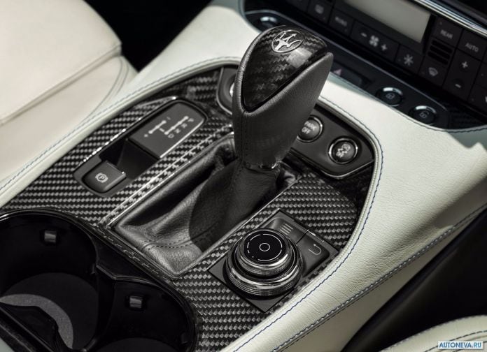 2018 Maserati GranCabrio - фотография 15 из 21