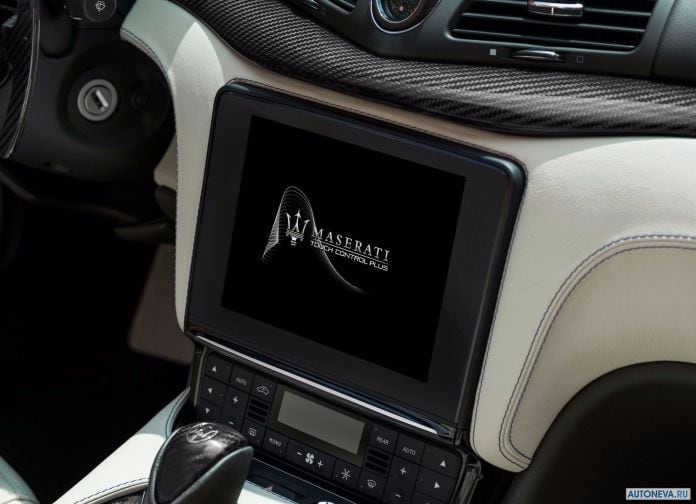 2018 Maserati GranCabrio - фотография 16 из 21