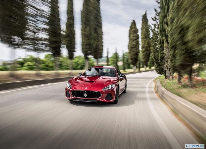 2018 Maserati GranTurismo - фотография 1 из 23