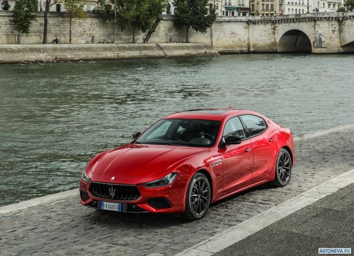 2019 Maserati Ghibli - фотография 4 из 39