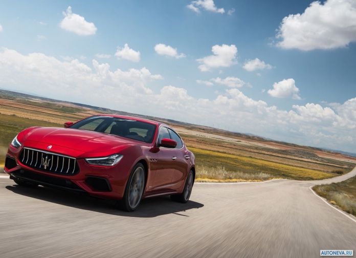 2019 Maserati Ghibli - фотография 9 из 39