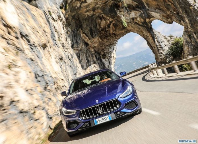 2019 Maserati Ghibli - фотография 17 из 39