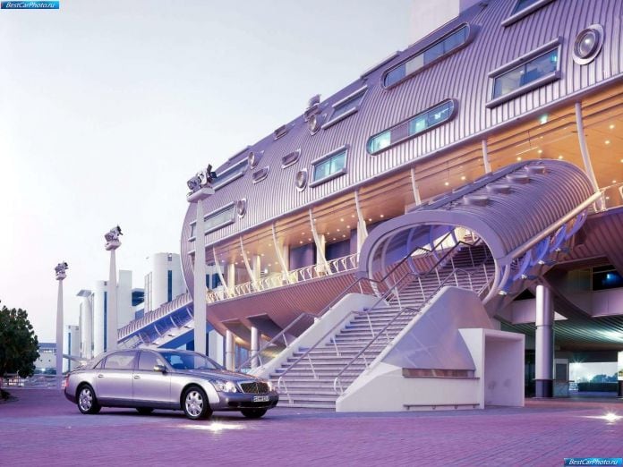 2002 Maybach 62 - фотография 22 из 151