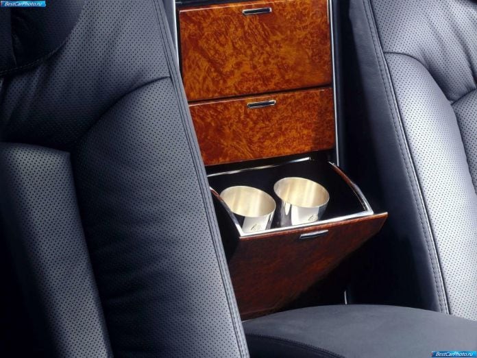 2002 Maybach 62 - фотография 116 из 151