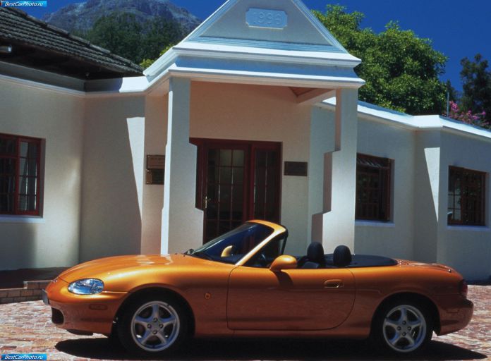 1998 Mazda MX5 - фотография 12 из 42