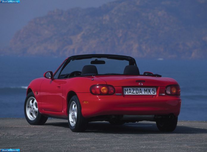 1998 Mazda MX5 - фотография 21 из 42