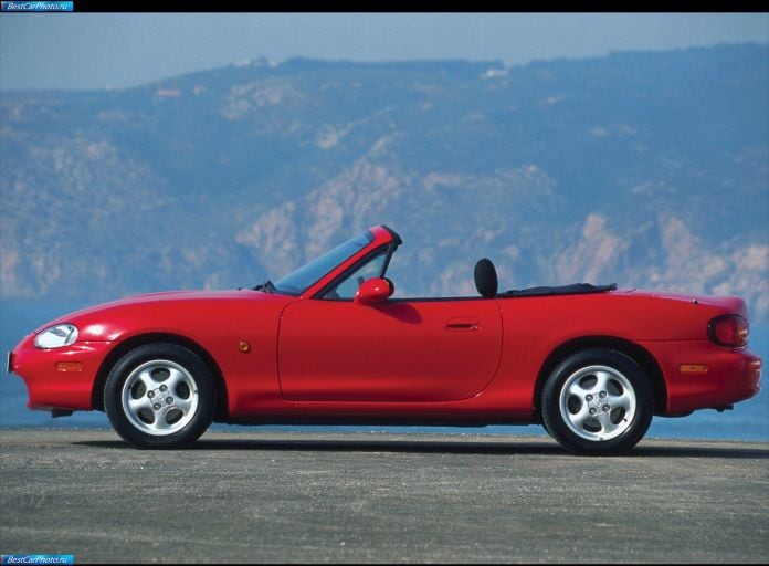 1998 Mazda MX5 - фотография 28 из 42