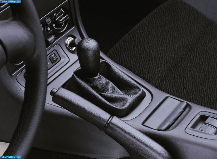 1998 Mazda MX5 - фотография 32 из 42