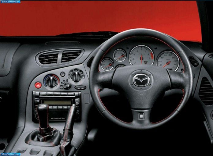 1999 Mazda RX7 - фотография 15 из 16