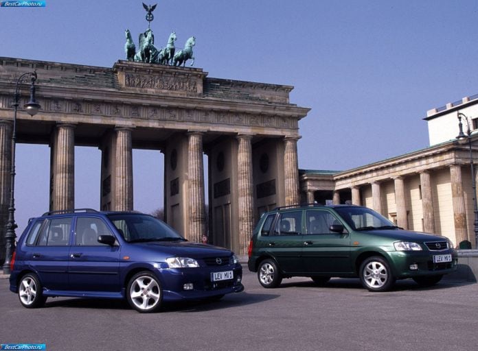 2000 Mazda Demio - фотография 12 из 33