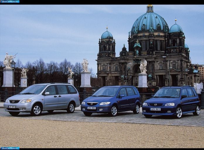 2000 Mazda Demio - фотография 20 из 33