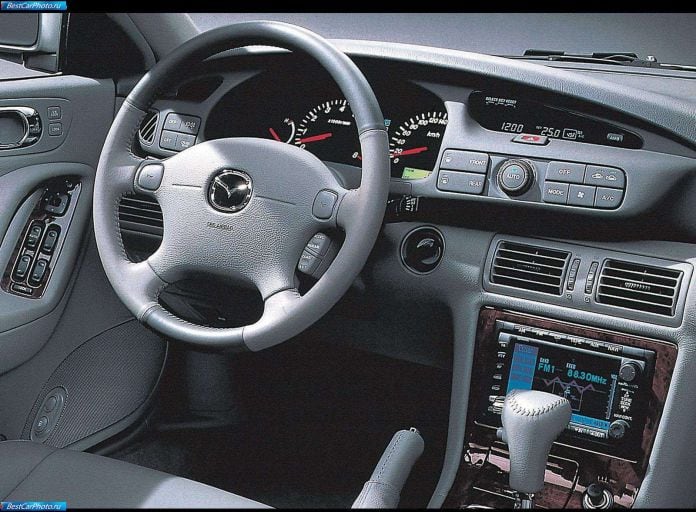 2000 Mazda Xedos 9 - фотография 20 из 27