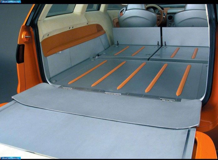 2001 Mazda MX Sport Tourer Concept - фотография 11 из 16