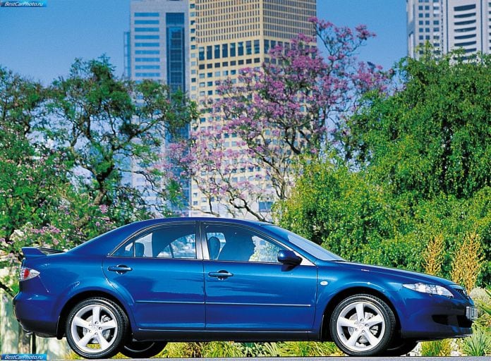 2001 Mazda 6 Sedan - фотография 14 из 35
