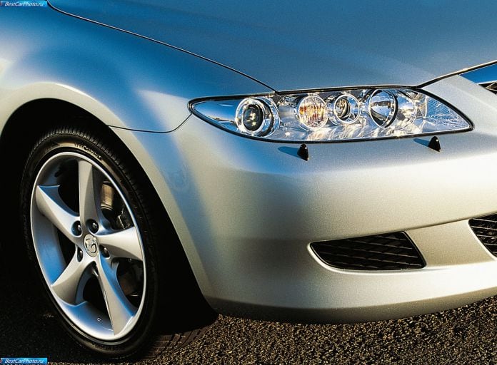 2001 Mazda 6 Sedan - фотография 29 из 35