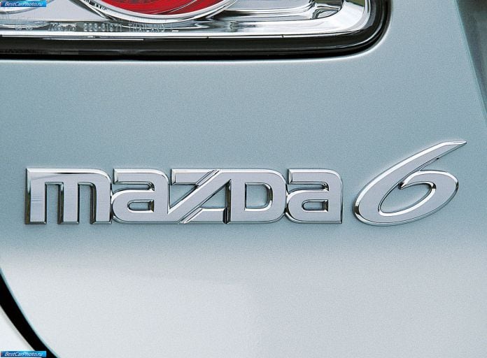 2001 Mazda 6 Sedan - фотография 33 из 35