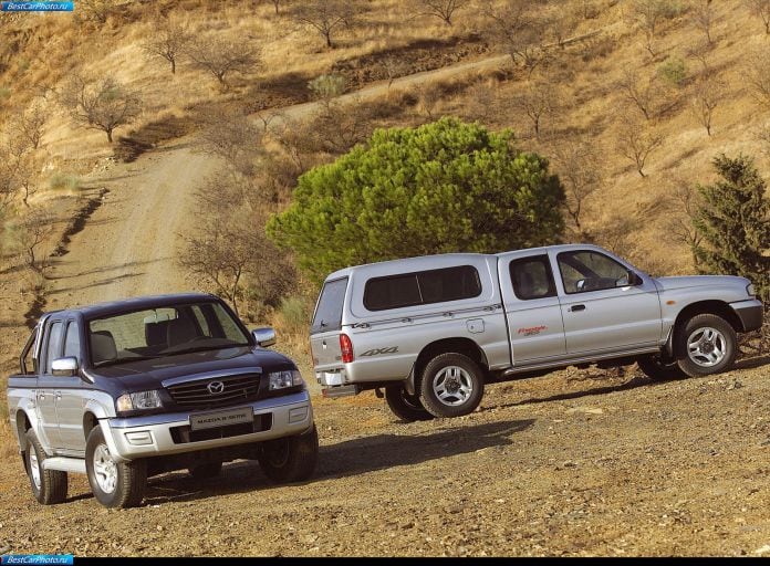 2001 Mazda B2500 - фотография 20 из 57